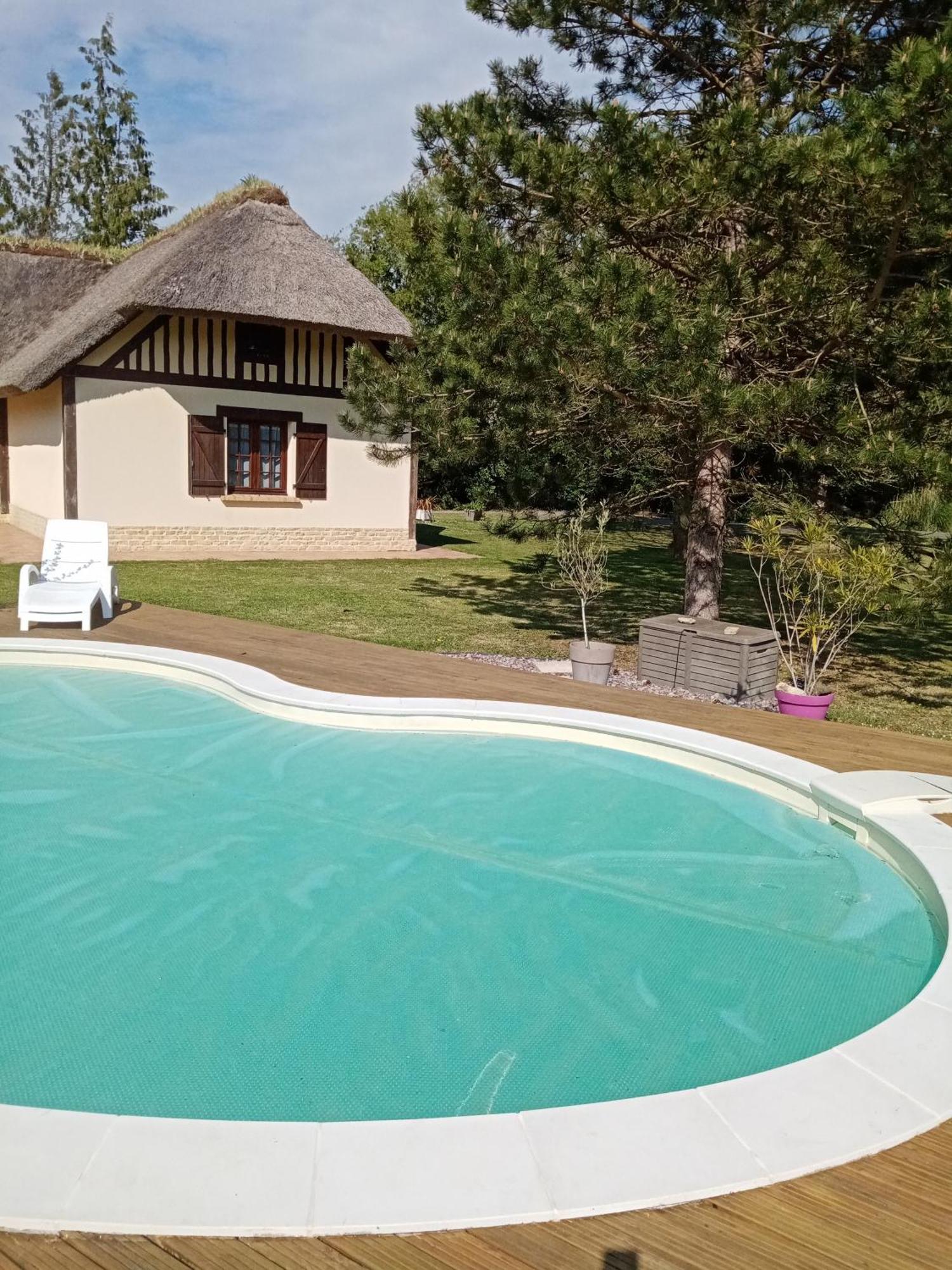 Maison Traditionnelle Normande Avec Piscine Hotot-en-Auge Exterior photo